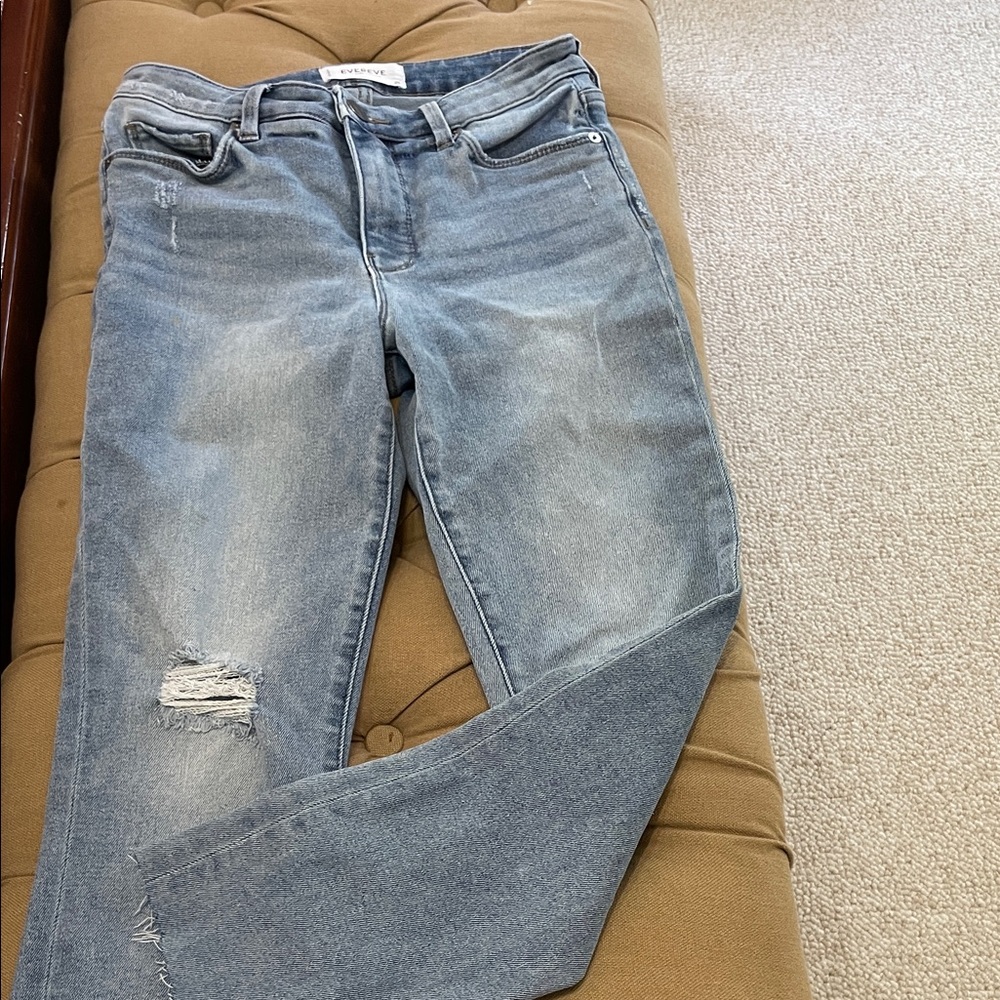 Evereve Washed Light Blue Distressed Skinny Jeans